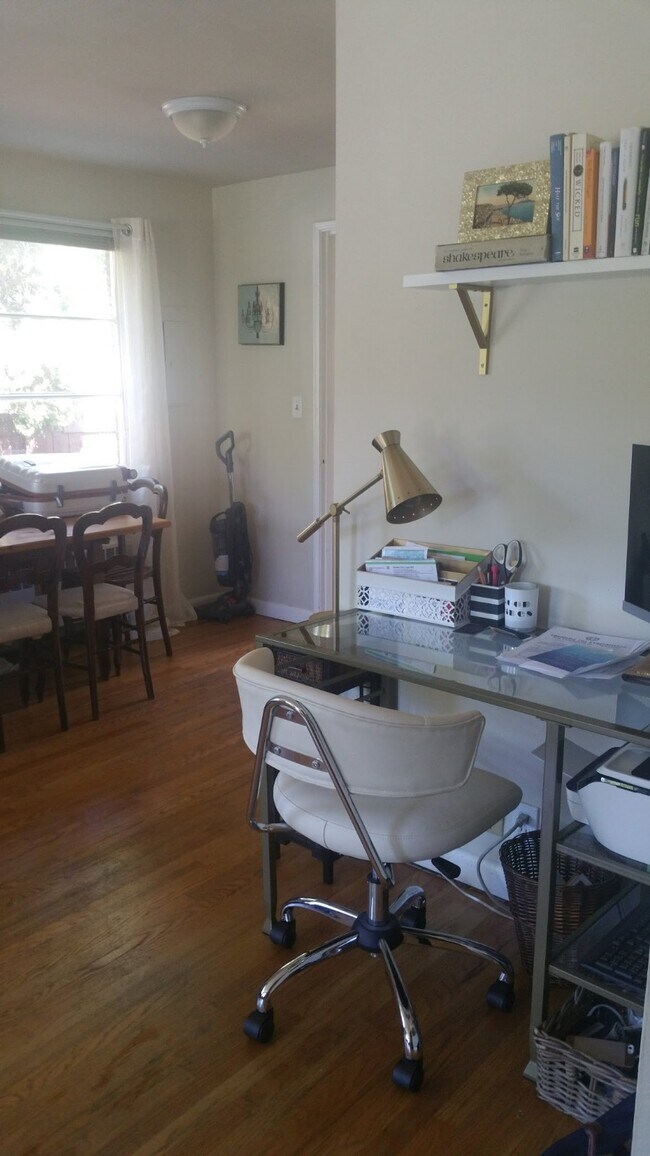 Building Photo - 6578 5th Ave NE