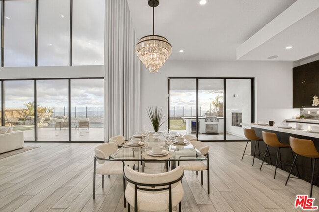 Building Photo - 20248 Willoughby Ln