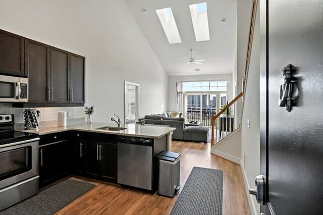 Building Photo - 2002 Eisenhower Ave