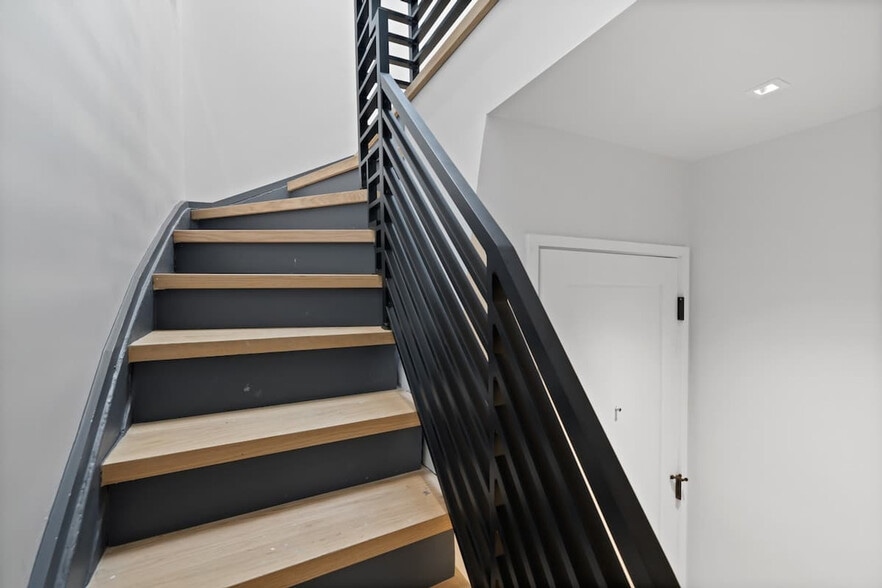 Building Photo - 115 Franklin St