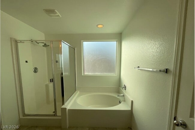 Building Photo - 1051 Admiral Emblem St