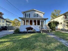 Building Photo - 28 Clark St