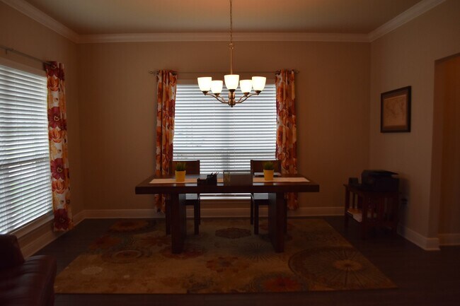 Building Photo - 192 Windchime Way