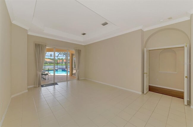 Building Photo - 4957 Sabal Lake Cir