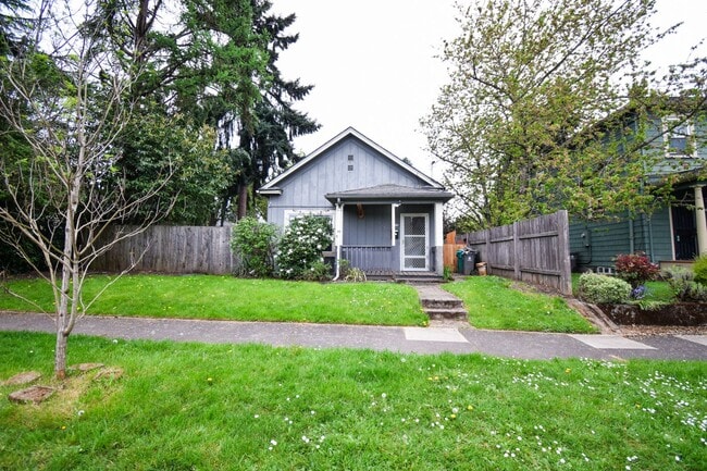 Building Photo - Charming 3 bedroom home in North Portland