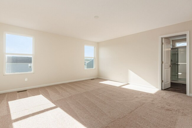 Building Photo - 317 Raccoon Ave