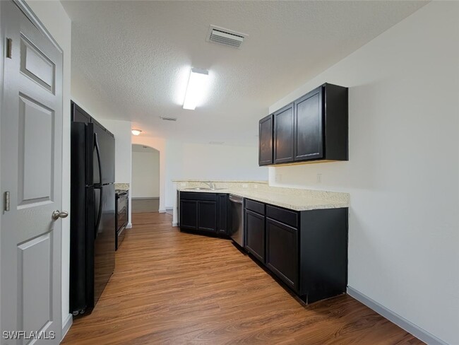 Building Photo - 608 Islamorada Dr N
