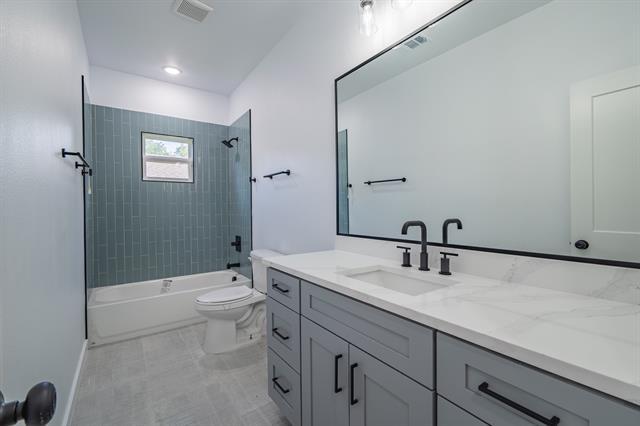 Building Photo - 4151 Odessa St