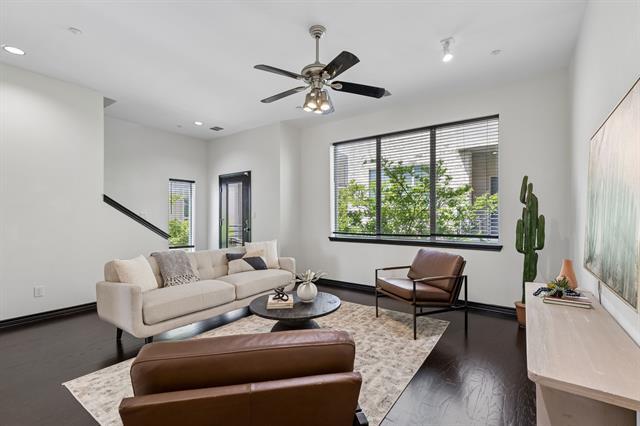 Building Photo - 4312 McKinney Ave