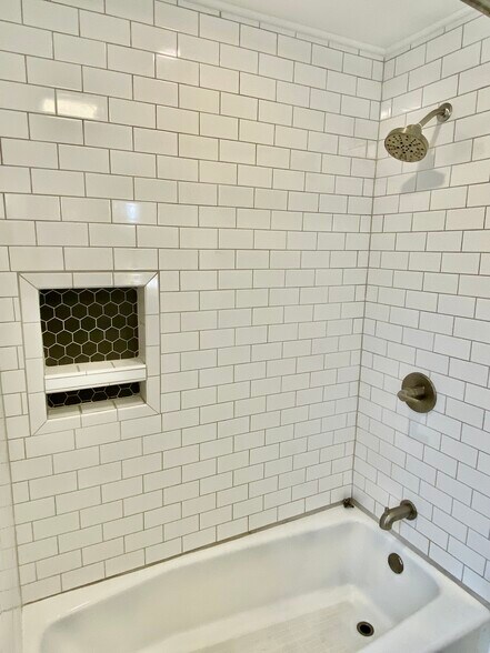 Building Photo - 521 Wendell Ter