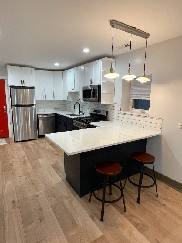 Building Photo - 4037 N St Louis Ave