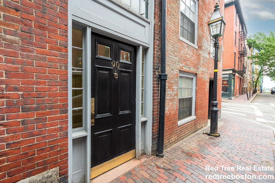 Building Photo - 90 Myrtle St