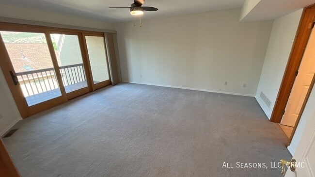 Building Photo - 5210 Driftstone Pl