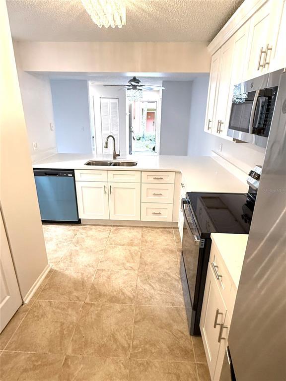 Building Photo - 604 Kenwick Cir