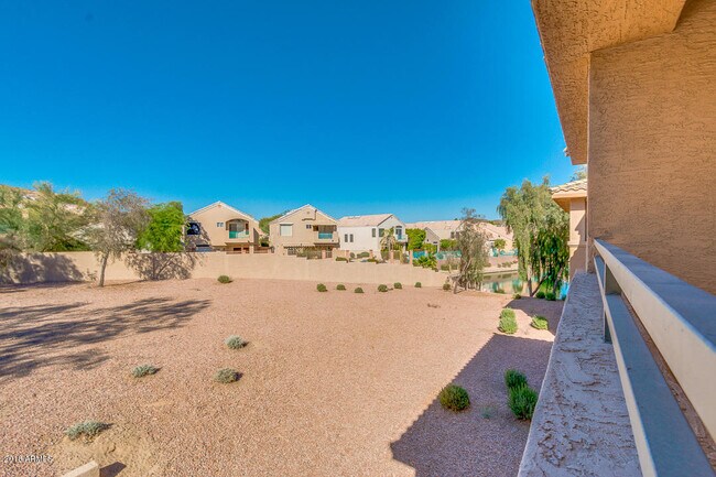 Building Photo - 16013 S Desert Foothills Pkwy