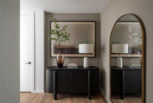 Building Photo - 1081 Juniper St NE