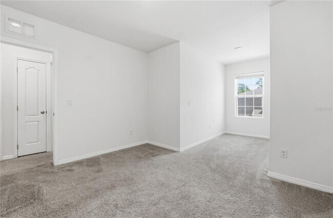 Building Photo - 1228 Yellow Finch Dr