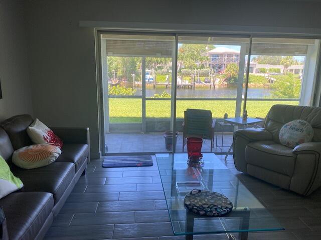 Building Photo - 342 Southwind Dr