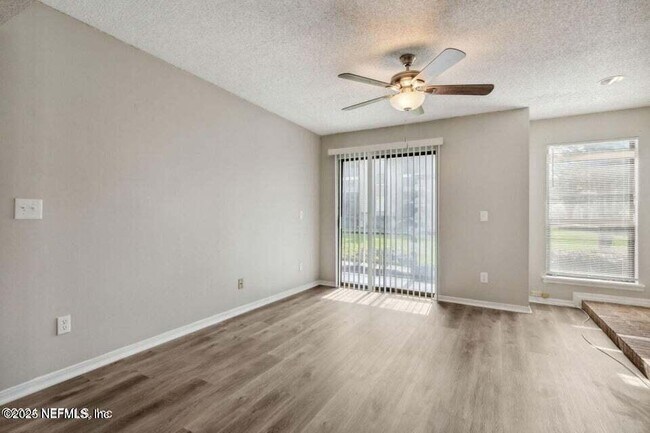 Building Photo - 10200 Belle Rive Blvd