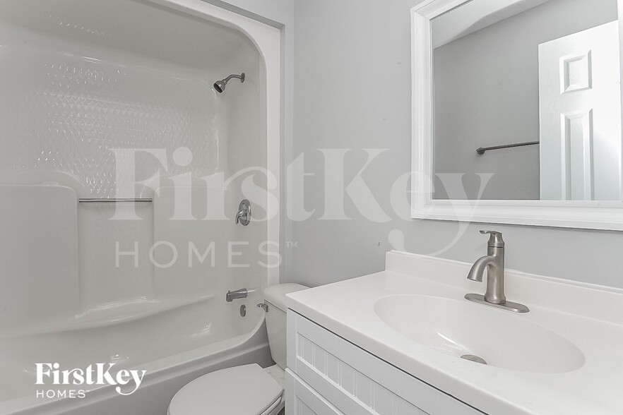 Building Photo - 4257 Centennial Trail NW