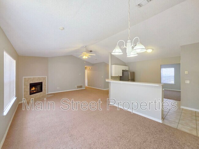 Building Photo - 1638 Dee's Rd