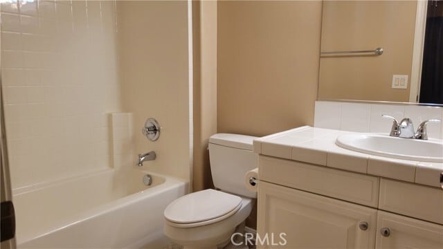 Building Photo - 17871 Shady View Dr