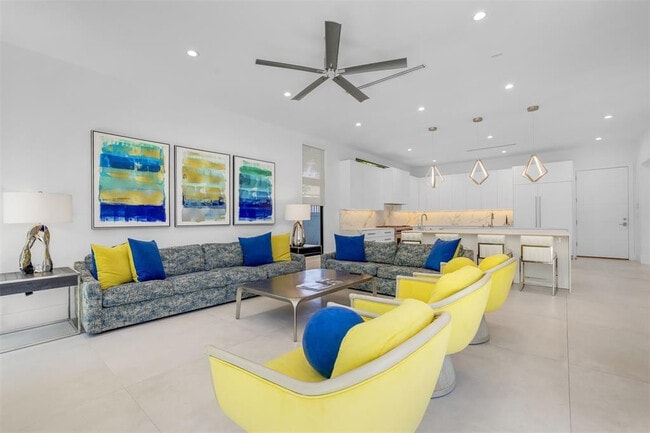 Building Photo - 2001 Marietta Dr