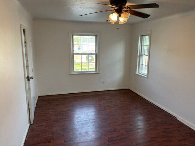Building Photo - 3666 W 117th St