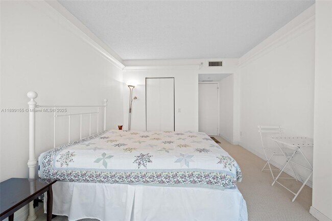 Building Photo - 21205 Yacht Club Dr