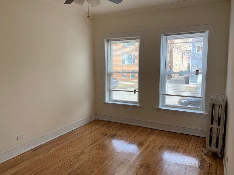 Building Photo - 2110 N Saint Louis Ave