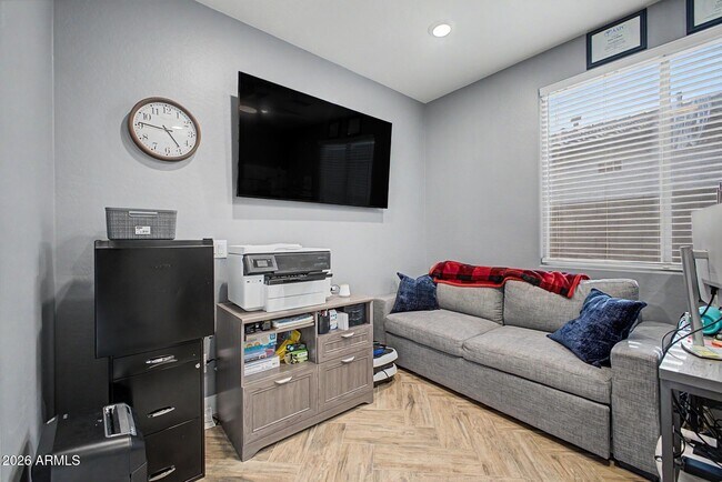 Building Photo - 17279 W Dahlia Dr