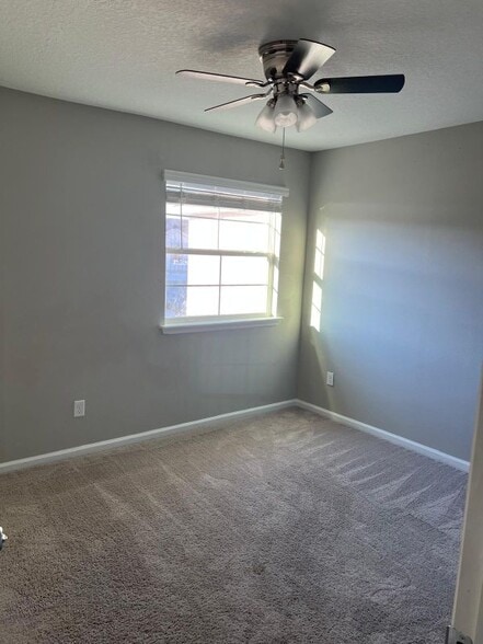 Building Photo - 9801 Fiddleback Ln