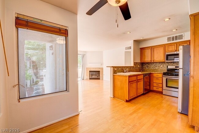 Building Photo - 3060 Casey Dr