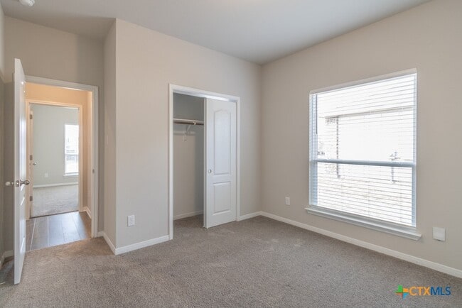 Building Photo - 5410 Friars Lp