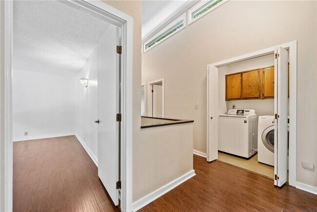 Building Photo - 2710 Margaret Mitchell Dr NW