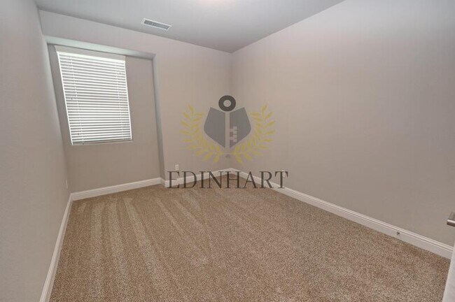 Building Photo - 1439 E Via Albero Dr