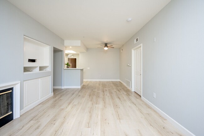 Building Photo - 104 Tropea Aisle