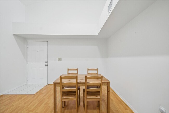 Building Photo - 11133 SW 8th St
