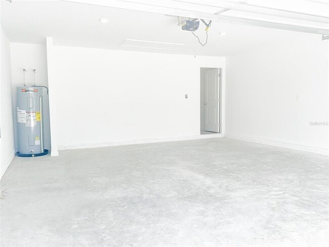 Building Photo - 4802 Katrina Dr