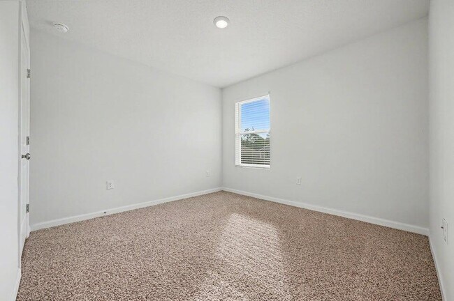 Building Photo - 3277 Chapelwood Dr