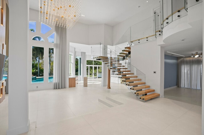 Building Photo - 3201 E Stonebrook Cir