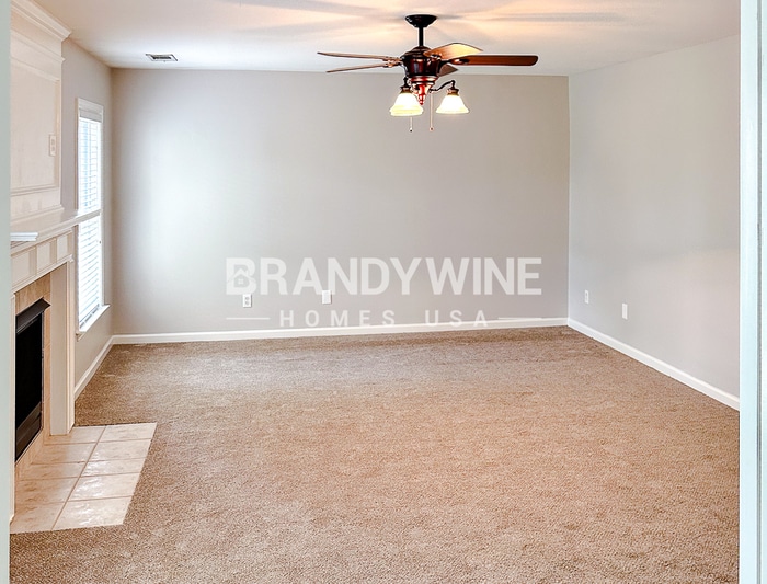 Building Photo - 5209 Lakerock Dr SW