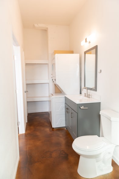 Building Photo - 29950 Woodbine Ln