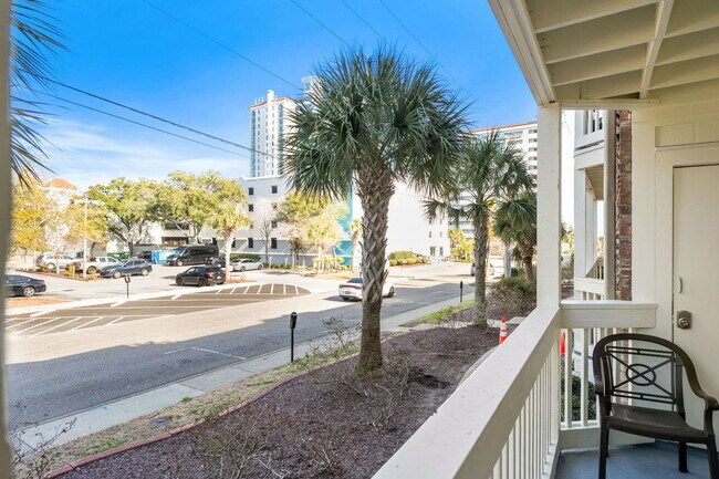 Building Photo - 2805B N Ocean Blvd