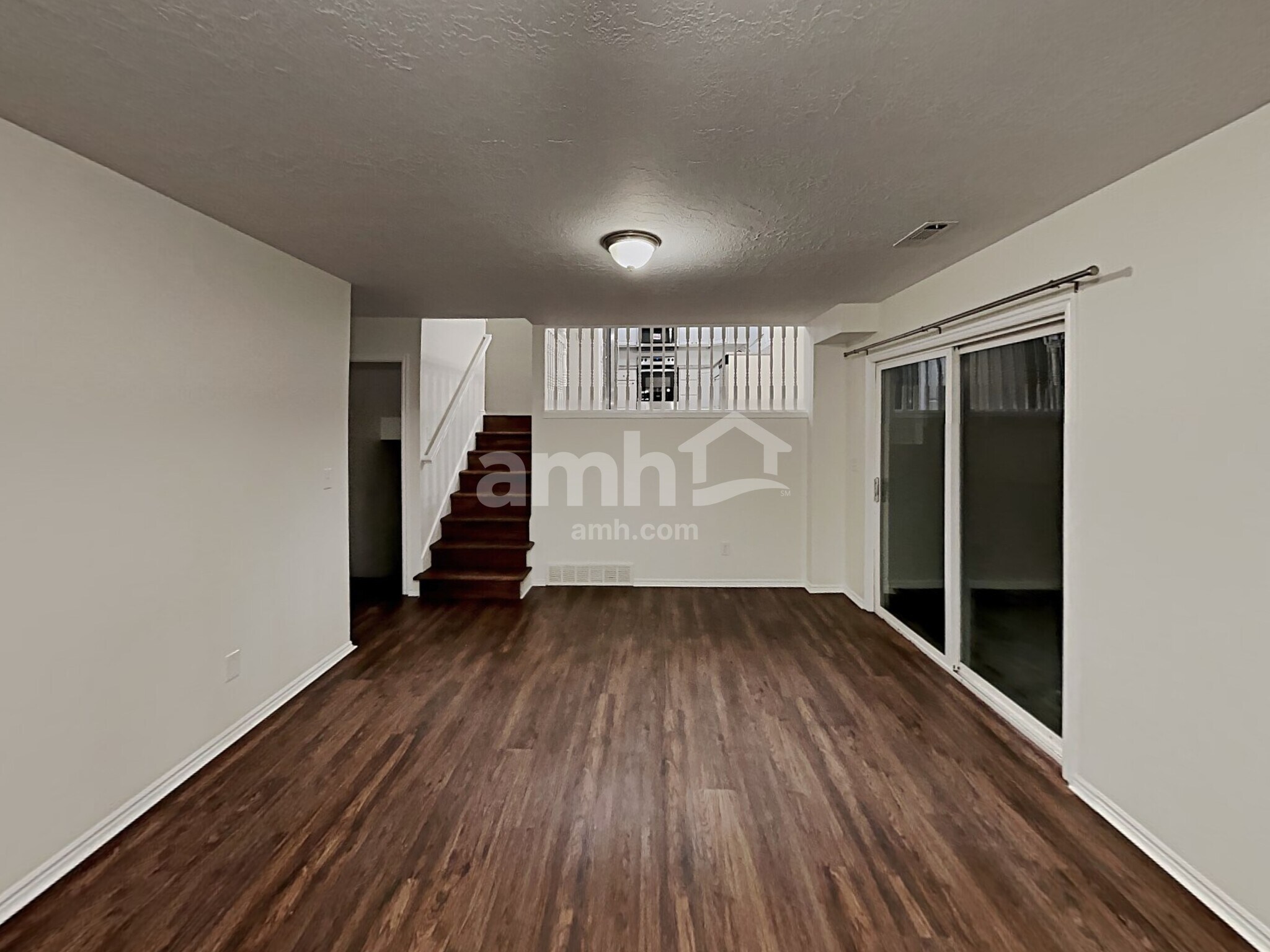 Building Photo - 514 W 150 S