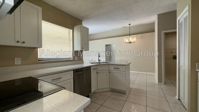 Building Photo - 7107 Blair Dr