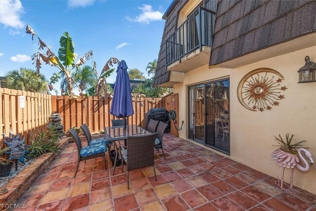 Building Photo - 4029 Sandlewood Ln