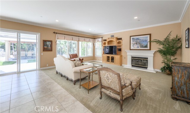 Building Photo - 21 Bent Oak