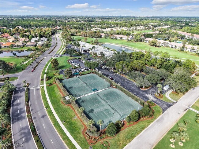 Building Photo - 725 Saratoga Cir