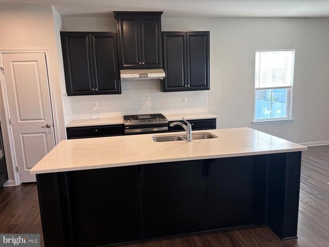 Building Photo - 7546 Mint Springs Ct